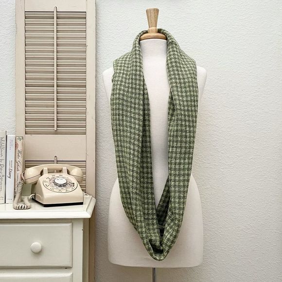 LOF Gray & Sage Grid Weave Infinity Scarf, NWT - Picture 5 of 6